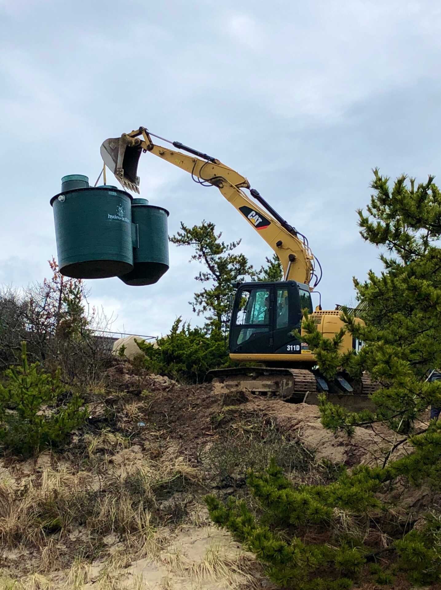 CAT excavator machinery